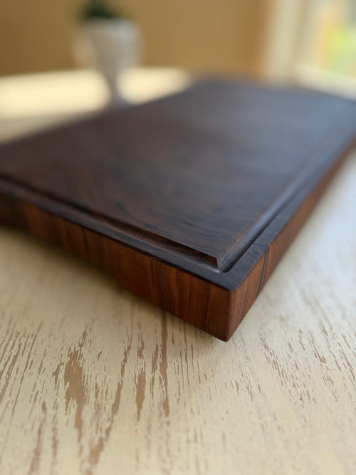 11x19 American Black Walnut Mama Boar