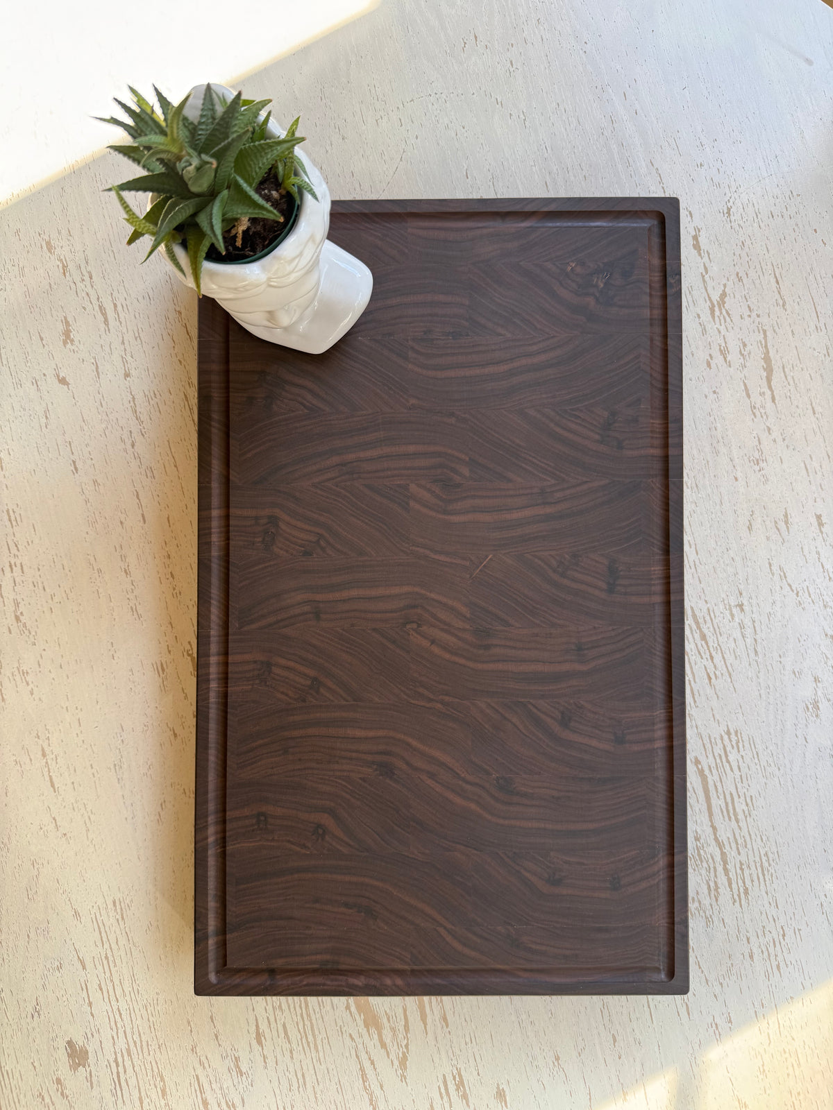 11x19 American Black Walnut Mama Boar