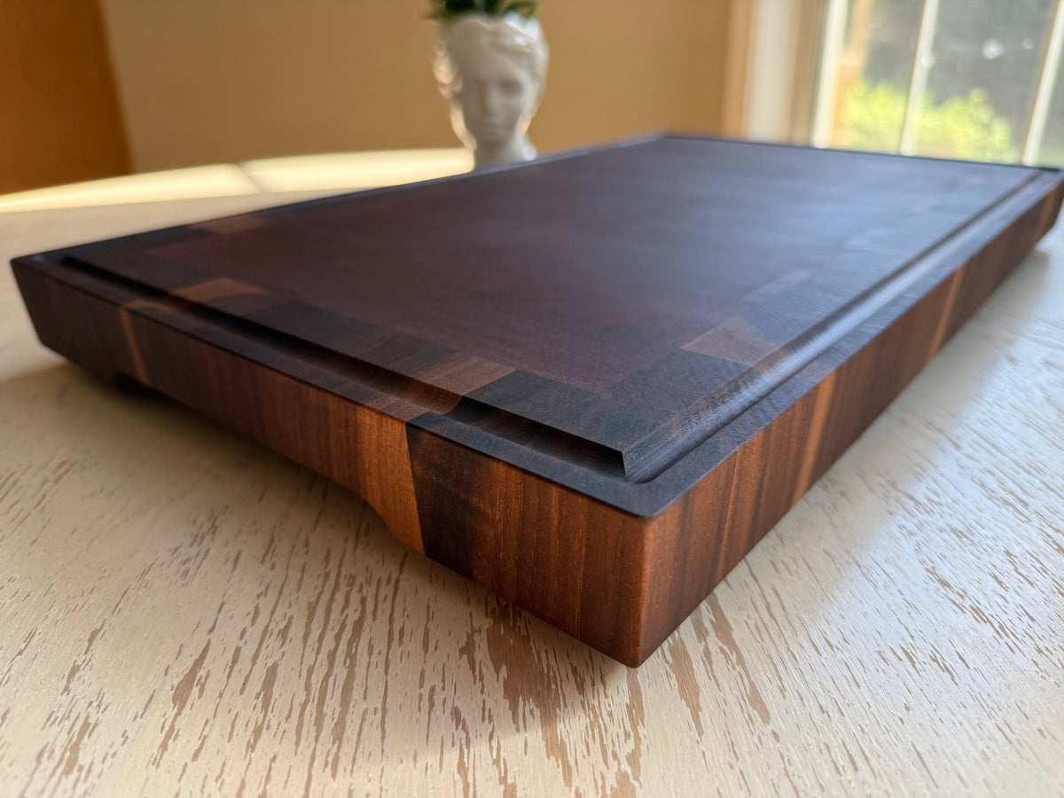 12x20 American Black Walnut and African Sapele End Grain Mama Boar