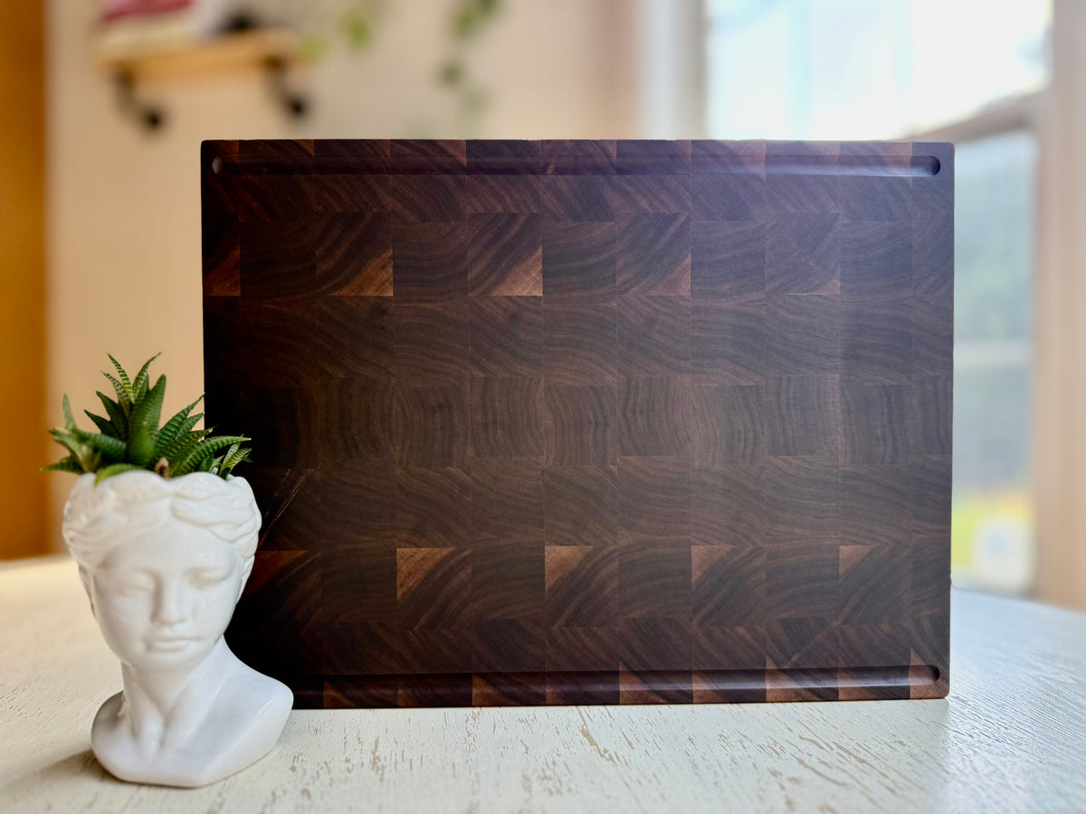End Grain American Black Walnut Teen Boar 12x16